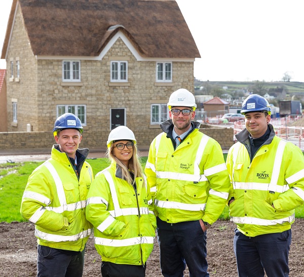 Thatch of the Day-Brand-new Wells home is a first for national housebuilder